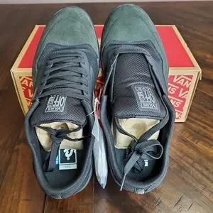 Vans Ave Pro Black/Smoke Men Size 7.5, equivalent to Women Size 9 Vans | Shoes | Vans Ave Pro Blacksmoke Men Size 75  main image 3